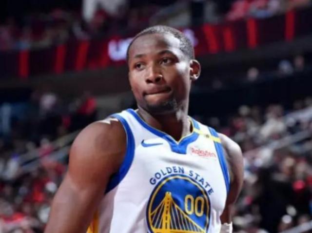 开云APP-库明加再遭脚踝伤病 顶薪续约已成痴人说梦