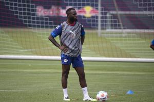 开云-记者：莱比锡后卫海特勒伊达可能离队，已收到多份先租后买报价